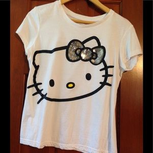 Hello Kitty Sleepwear 👚shirt 🌺